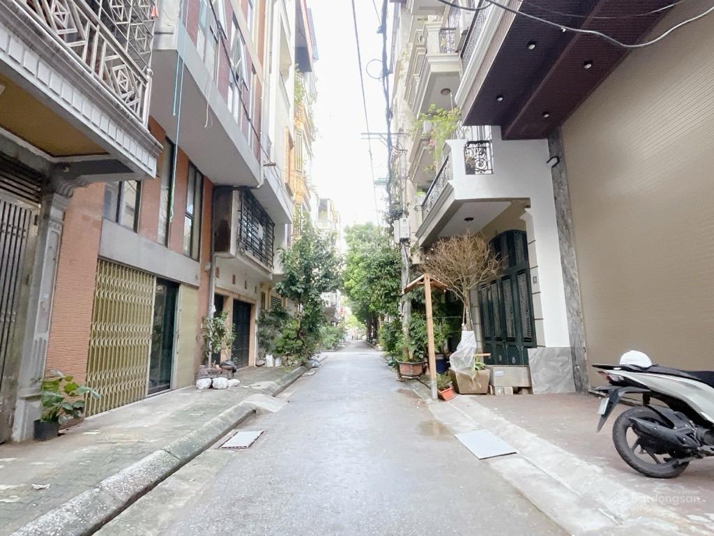 Bán nhà tại Lĩnh Nam, Hoàng Mai, Hà Nội 23,9 tỷ, 70m2, 7 tầng, thang máy Bán nhà tại Lĩnh Nam, Hoàng Mai, Hà Nội 23,9 tỷ, 70m2, 7 tầng, thang máy