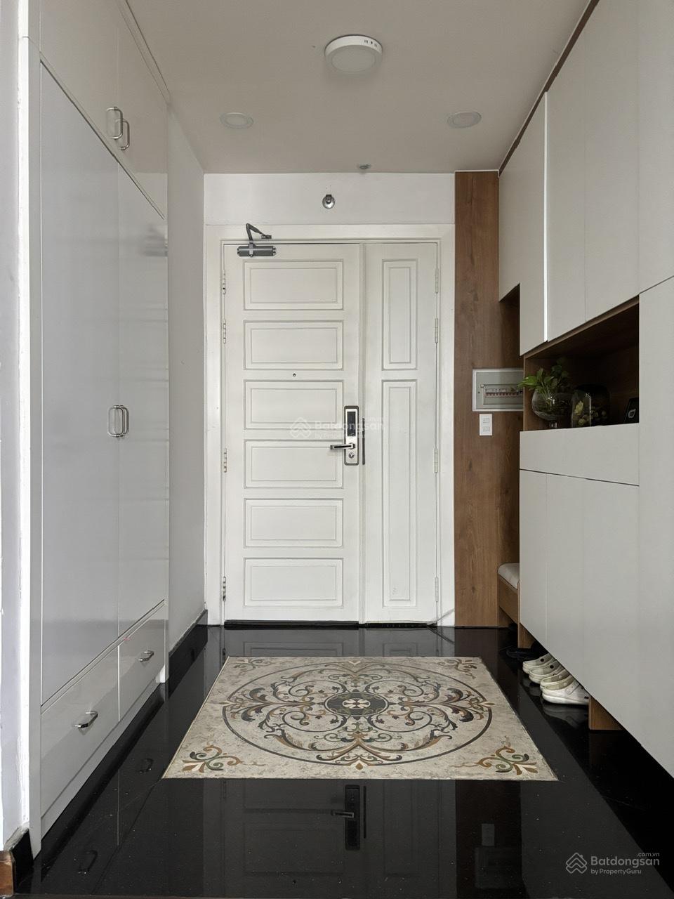 cho thuê căn hộ 3pn chung cư Hà Đô. nguyễn Văn Công .nội thất 16 tr 0932 834 ***