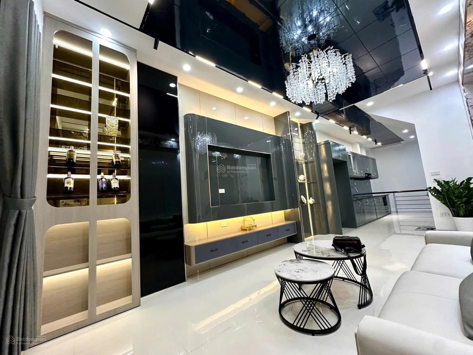 Bán nhà mặt phố Kim Giang 36m2, 5T, 17,9 tỷ - Hoàng Mai. Giảm chào 300 triệu