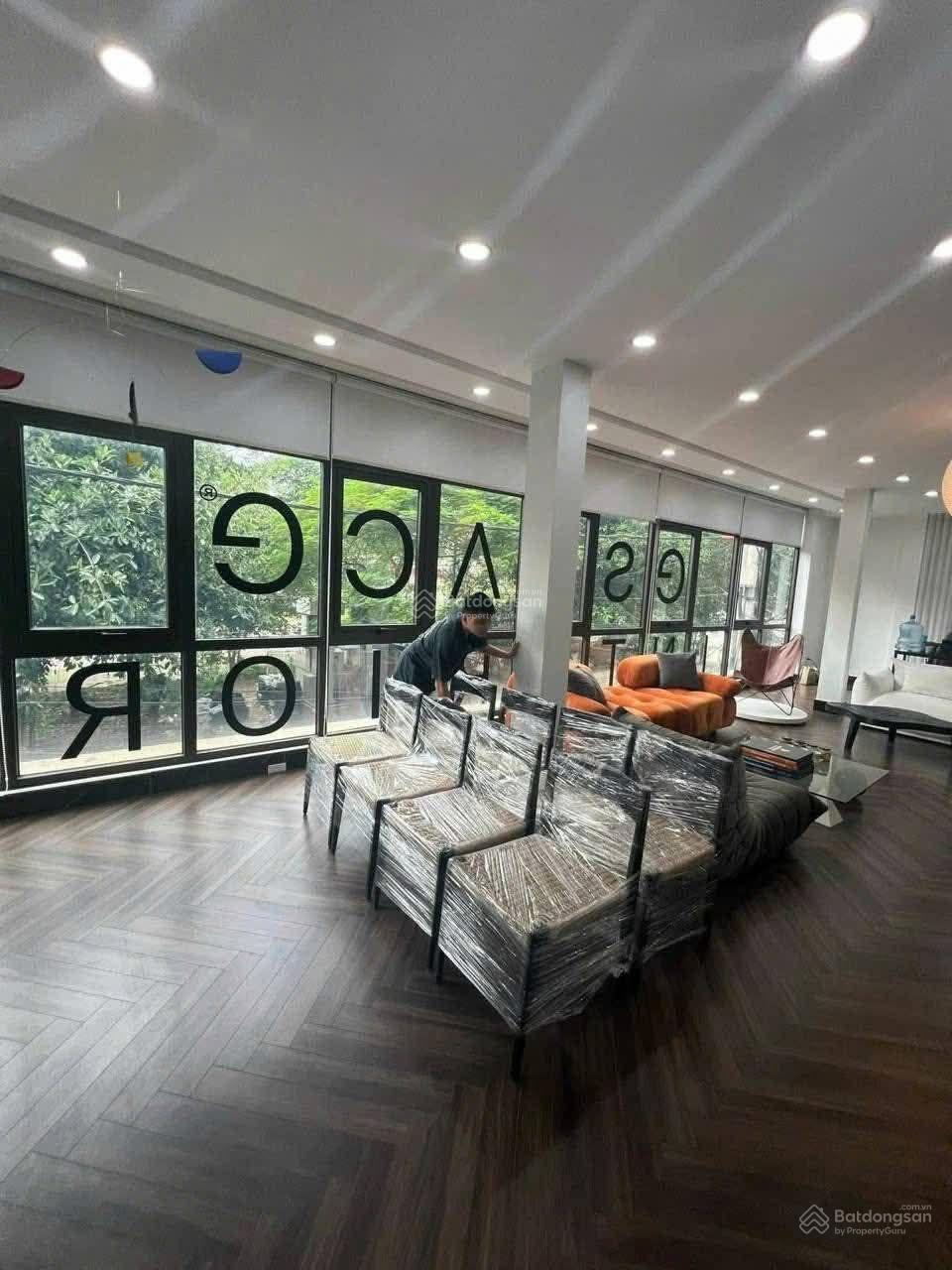 (HIẾM ) MẶT PHỐ NGUYỄN NGỌC VŨ 60/68M, 7T, MT 12,8M, 39,5 TỶ - CẦU GIẤY