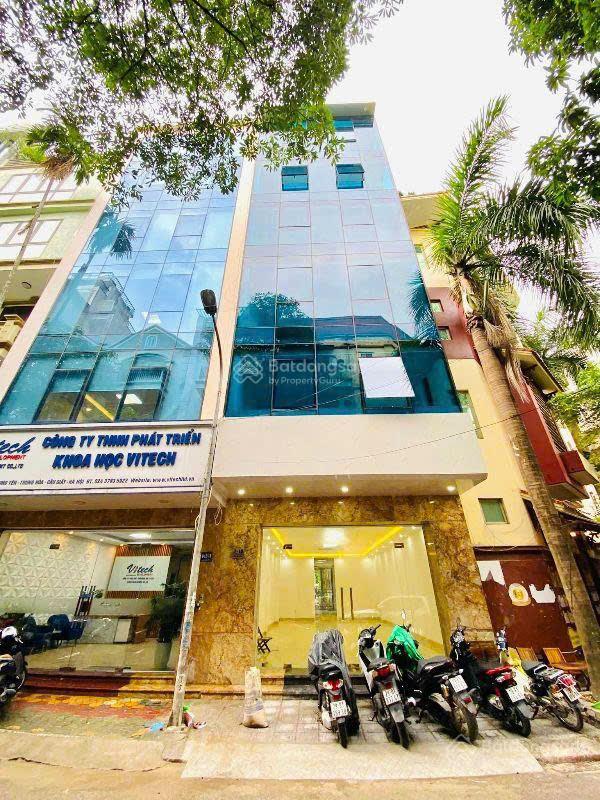 Bán nhà Trung Kính, Vỉa hè, 2 thoáng, Ô tô tránh, Thông sàn 7 tầng, Thang máy, 105m2, thuê 1 tỷ/năm