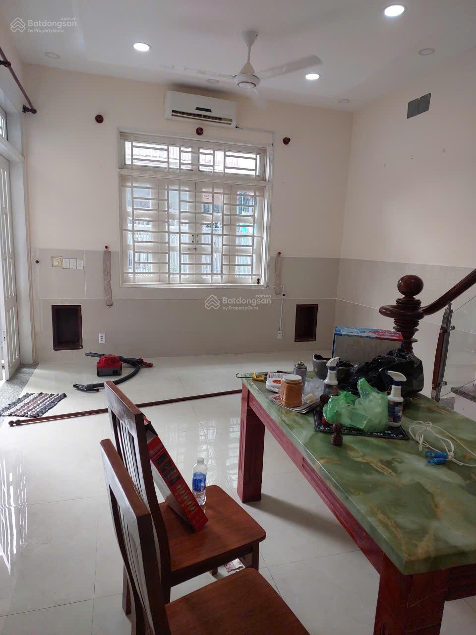 Biệt thự mini khu Trần Não Q.2, 8x12, 1 lầu , sân thượng, 4 Pn ,