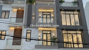 NHÀ NGANG 5M 4 TẦNG MẶT TIỀN ĐƯỜNG 10M NGAY TRUNG TÂM QUẬN 8