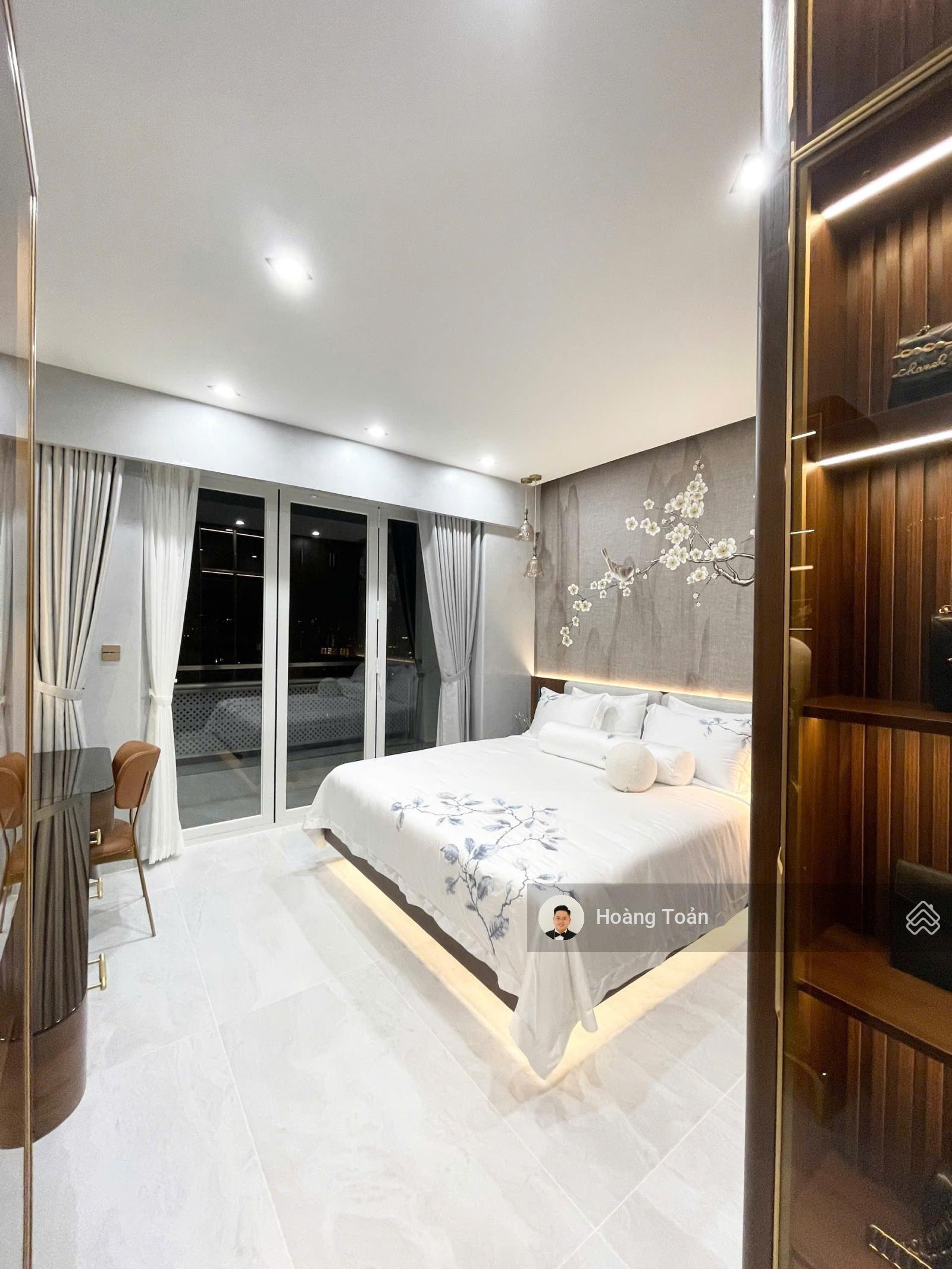 Bán nhanh căn hộ Green Valley - 3PN - View sông sân golf - giá tốt thương lương. LH: 0947 800 *** Bán nhanh căn hộ Green Valley - 3PN - View sông sân golf - giá tốt thương lương. LH: 0947 800 ***