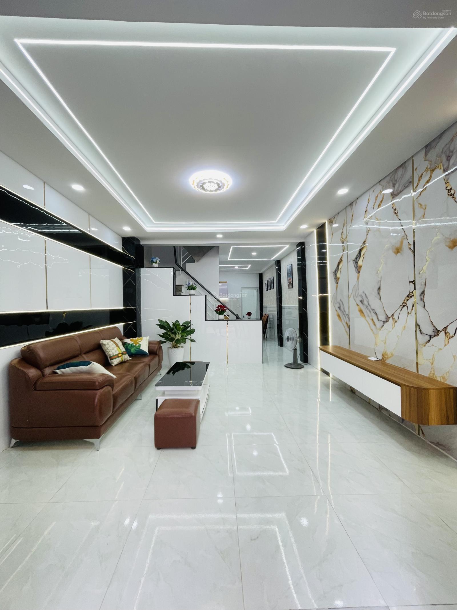 Cần bán gấp nhà(SHR) TX40 ngay cao đẳng Điện Lực, 66m2, 3PN, đường 5m thông