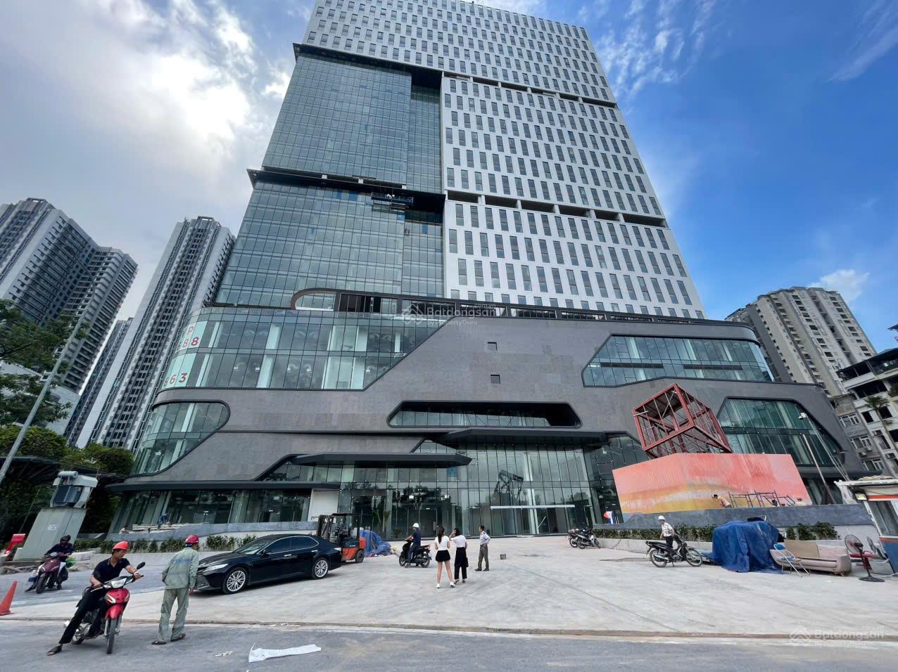 BQL cho thuê VP tại Rox Tower Hồ Tùng Mậu, DT linh hoạt 100,200,300,1000m2. Giá thuê từ 200k/m2/th