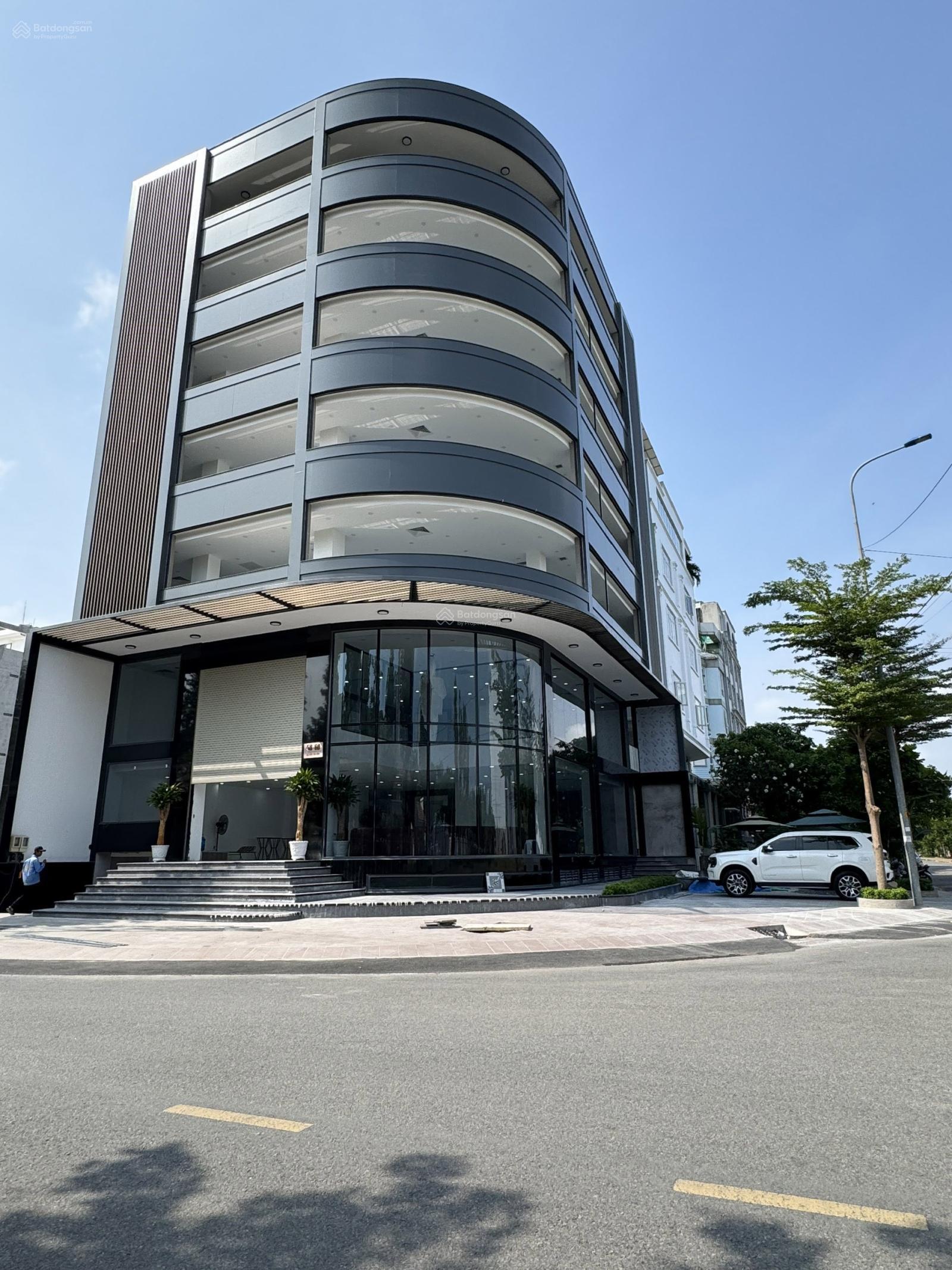 Khan Hiếm Toà Văn Phòng góc 2 Mặt tiền 10x17m Hầm 5T 800m2 sàn 63,5 tỷ ngay Lương Định Của Quận 2