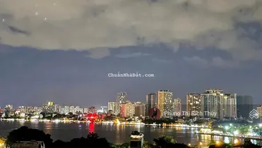 Bán tòa Apartment- phố Tô Ngọc Vân- view hồ Quảng Bá- giá rẻ- 130m2- 9 tầng- 12 phòng- 41.9 tỷ