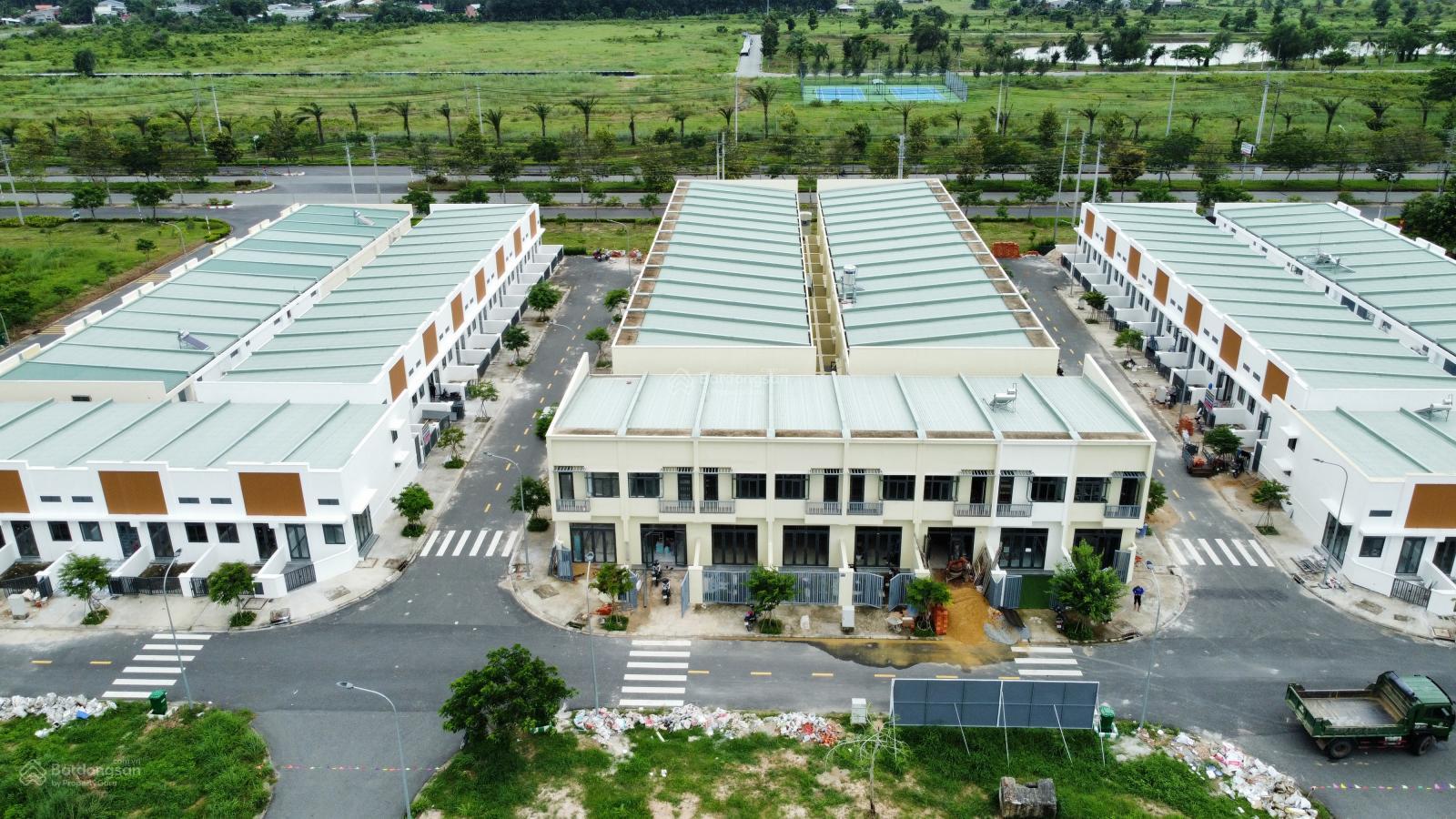 Cho thuê nhà phố 1 trệt 1 lầu Phước Đông New City, giá chỉ 8 triệu/tháng Cho thuê nhà phố 1 trệt 1 lầu Phước Đông New City, giá chỉ 8 triệu/tháng