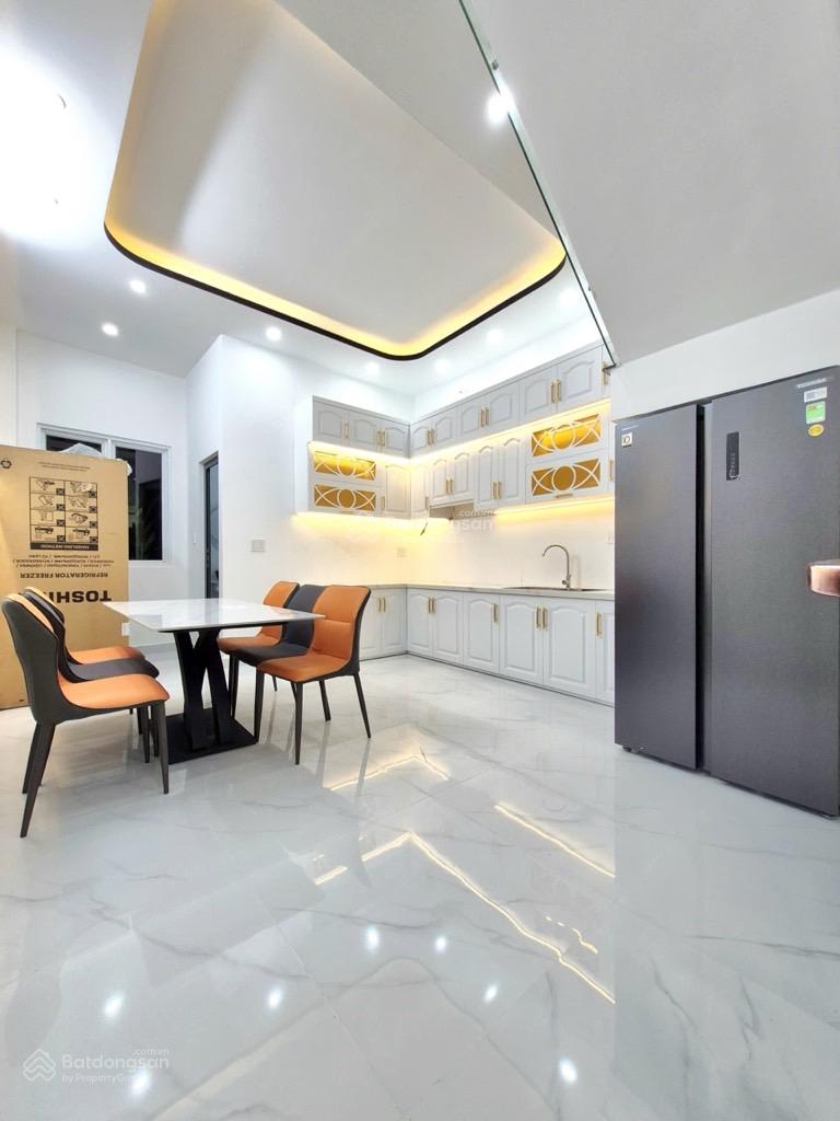 Nhà mới đón Tết, HXH, 3 tầng, 60m2, nở hậu, full nội thất, gần Nam Long Phú Thuận, hơn 7 tỷ