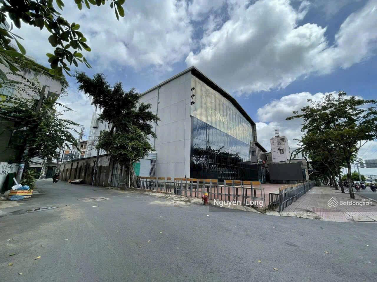 Chỉ 275 tỷ sở hữu ngay khuôn đất có 1 - 0 - 2 -Hai MT Ung Văn Khiêm 32 x 50 m, GPXD 2 hầm 12 tầng