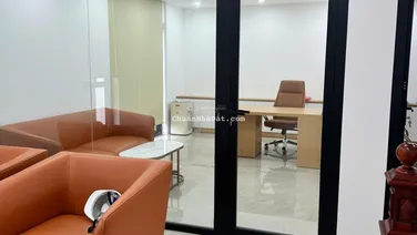 Cho thuê nguyên tầng 100m2, mặt tiền đường Xuân Tảo, Nguyễn Văn Huyên kéo dài, để xe ôtô thoải mái
