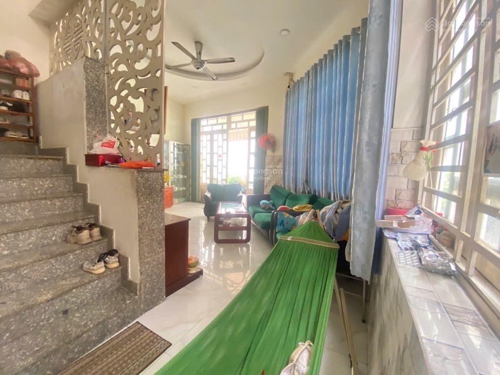 Hiếm- Căn góc 2 mặt tiền hẻm xe hơi Q2 giá rẻ