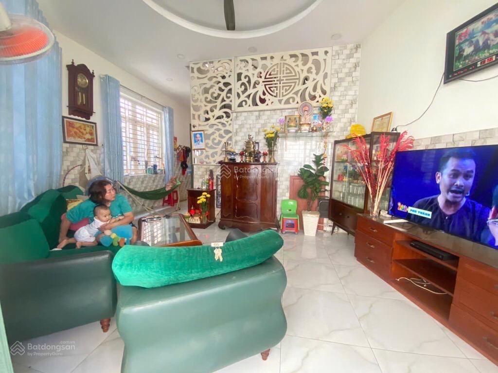 Hiếm- Căn góc 2 mặt tiền hẻm xe hơi Q2 giá rẻ