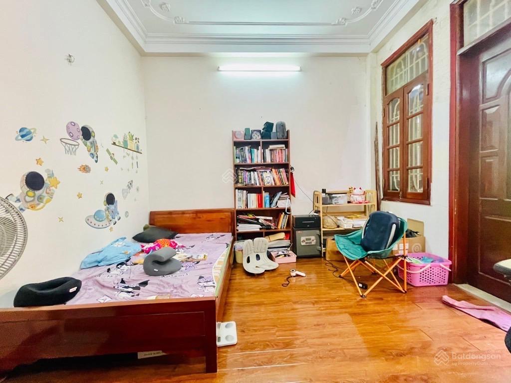 Bán nhà phố Lạc Trung Q. HBT- ngõ to như phố- nhà 2 mặt ngõ- giá đầu tư 60m2 5 tầng MT 3.6m, 17.9tỷ