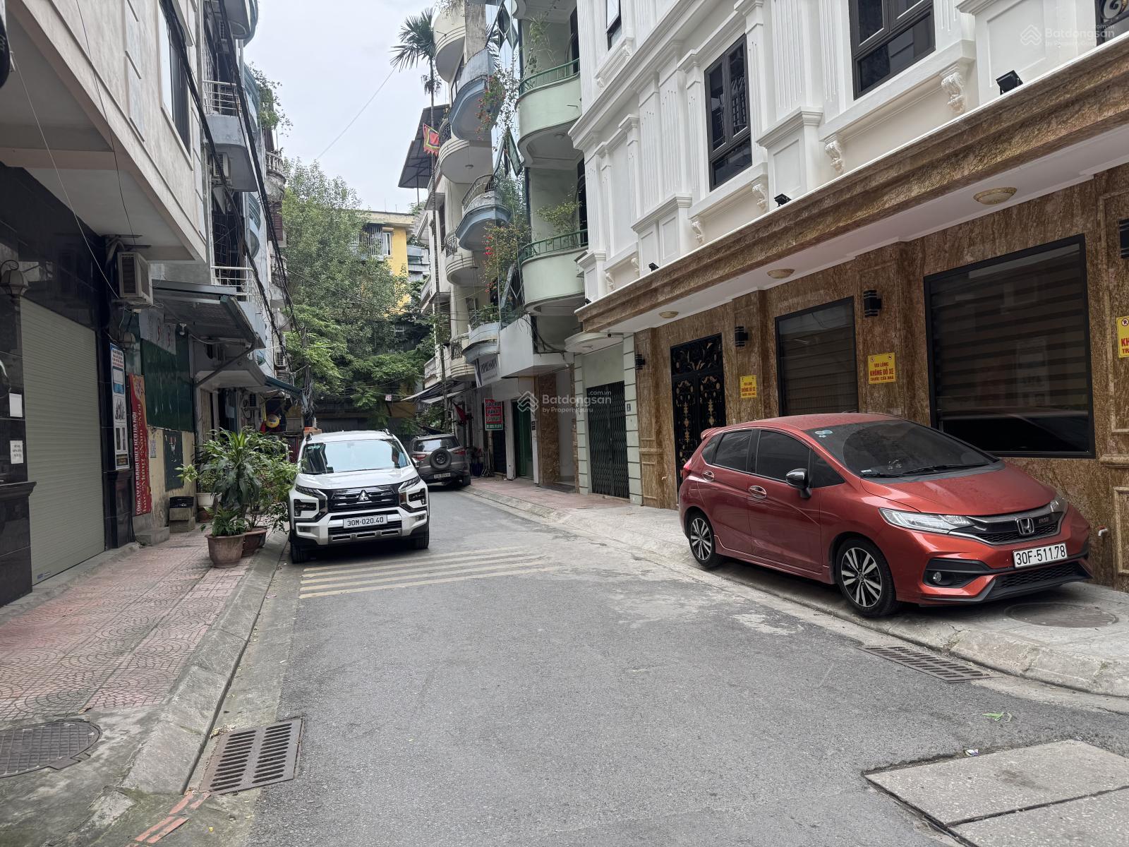 NHÀ 4T HAI MẶT TIỀN MẶT NGÕ 18 HUỲNH THÚC KHÁNG THÔNG NGÕ 91 NGUYỄN TRÍ THANH, DT 53M MT 3,5M 21tỷ