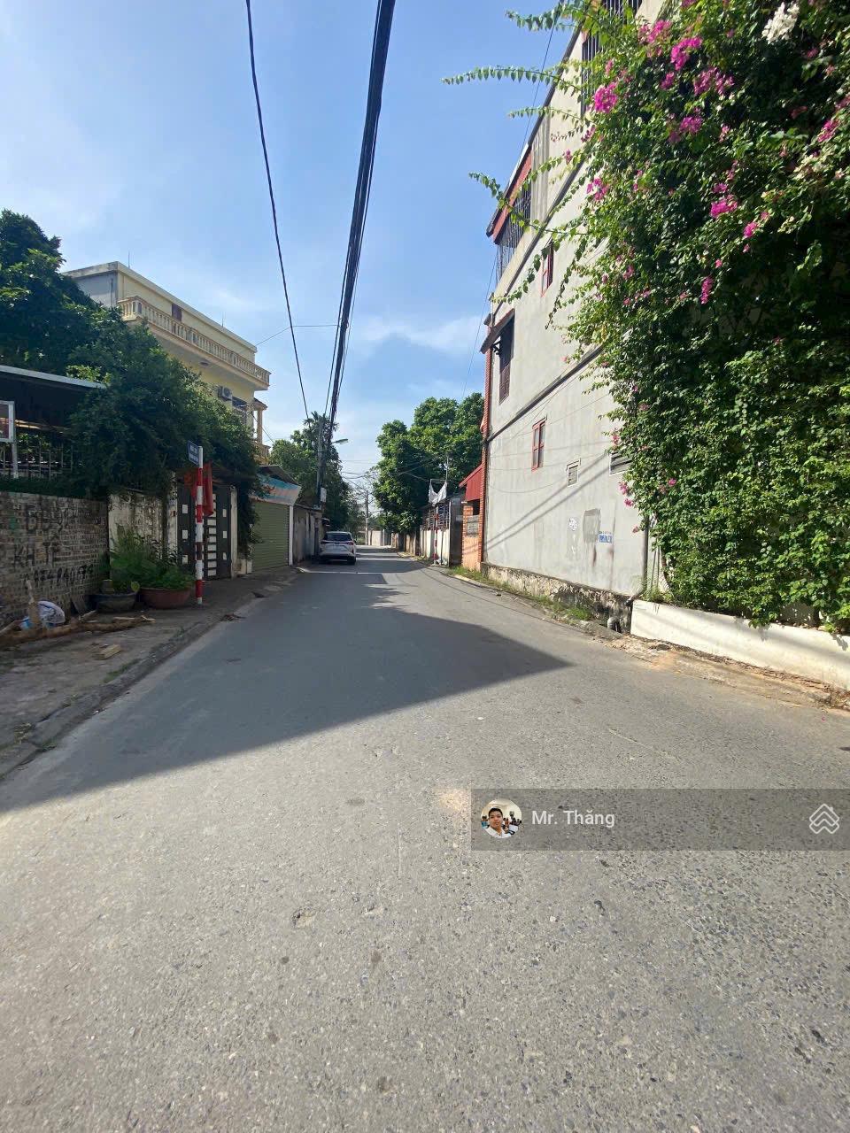 Hoa hậu Đông Dư - Bán 154m đất trục chính kinh doanh, MT 7m, ô tô tải tránh nhau, chỉ 15.7 tỷ