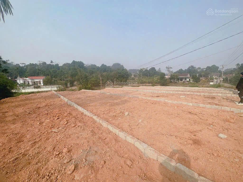 Hơn 300tr rẻ nhất Thanh Thủy sẵn sổ sang tên, đường thông thoáng ô tô tránh cách TL317 chỉ hơn 200m Hơn 300tr rẻ nhất Thanh Thủy sẵn sổ sang tên, đường thông thoáng ô tô tránh cách TL317 chỉ hơn 200m