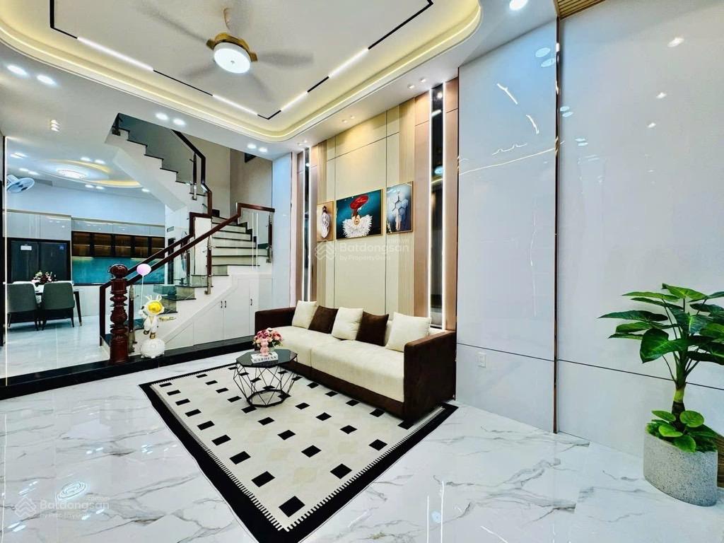 Hiếm nhà 4T đẹp lung linh hẻm ô tô 1 trục sát MT Phạm Văn Chiêu Phường 9 Gò Vấp chỉ 7Tỷ3 TL