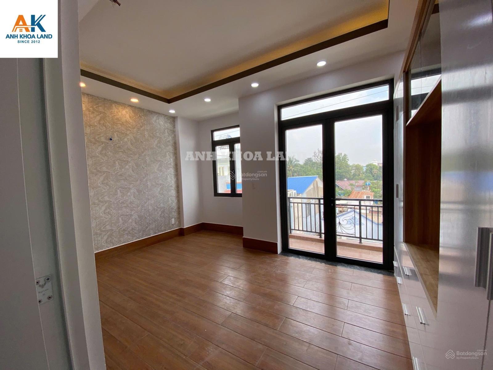 Nhà trệt 2 lầu hẻm xe hơi thông, khu trung tâm thiết kế hiện đại, gần Phạm Văn Đồng siêu tiện ích