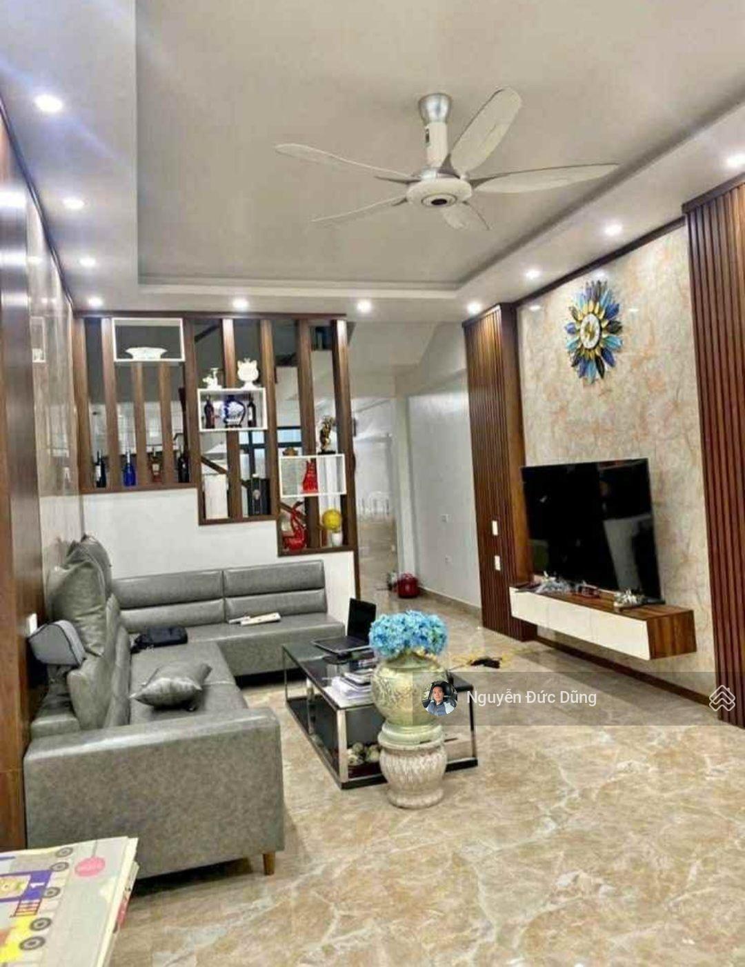 Hơn 8 tỷ Hoàng Như Tiếp 43m2 x 4.5 tầng, ngõ ô tô siêu nông