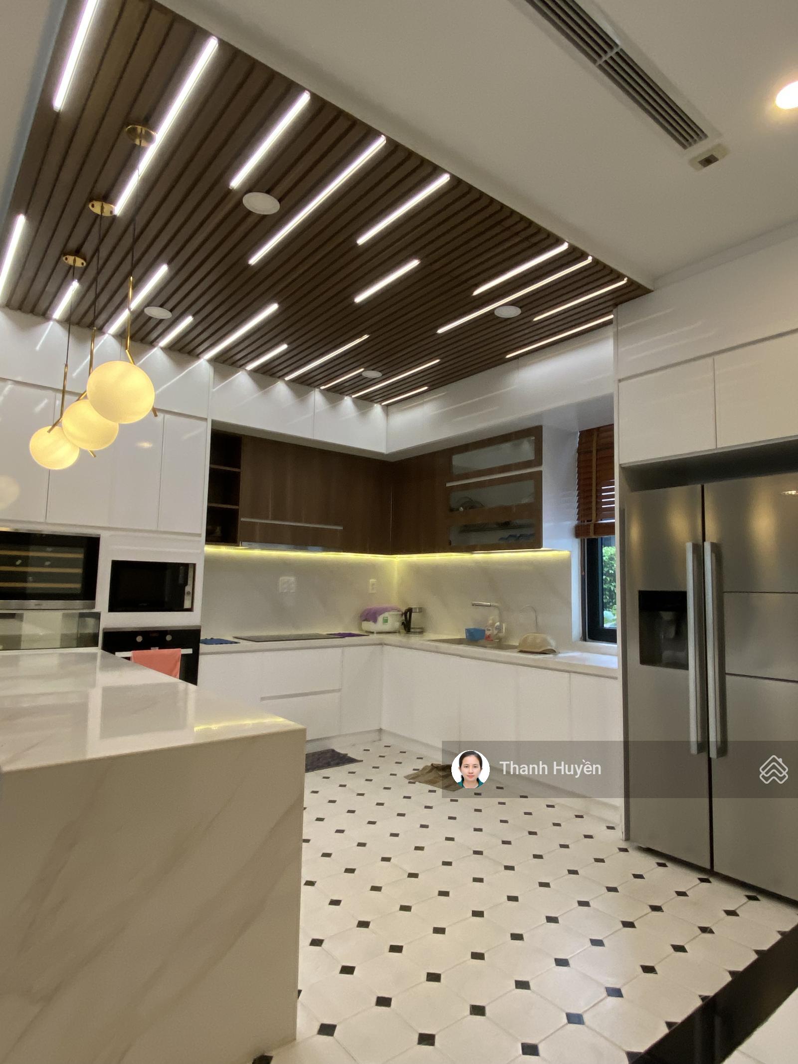 Bán biệt thự Lucasta Khang Điền nhà đẹp 175m2 nội thất sang trọng