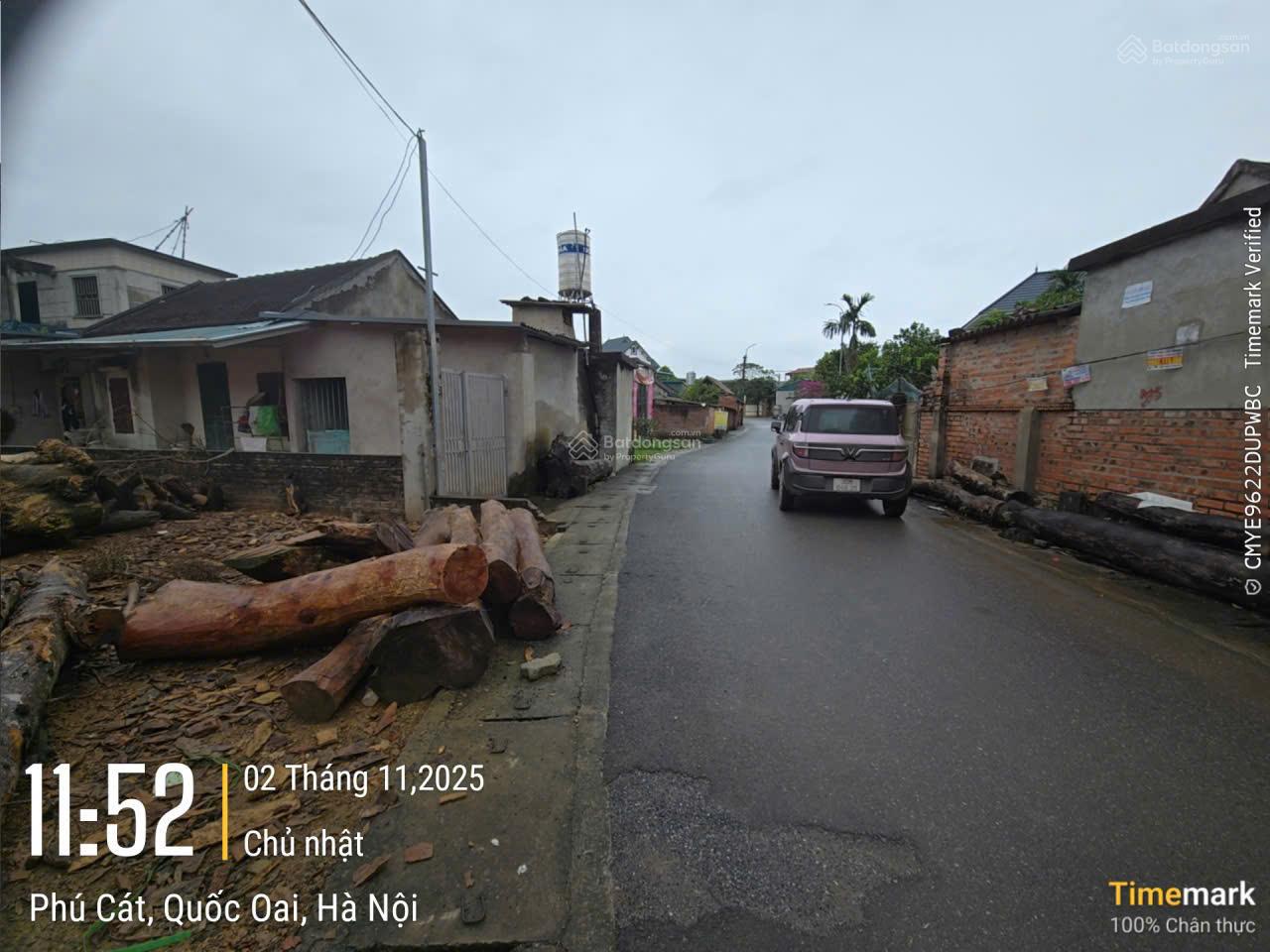 Bán đất full thổ cư trục chính thôn 5, Phú Cát kinh doanh được ngay Bán đất full thổ cư trục chính thôn 5, Phú Cát kinh doanh được ngay