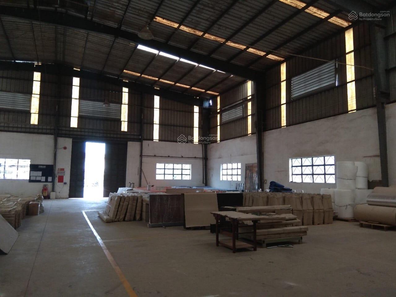 Nhà xưởng cho thuê phường Tân Thới Nhất, Quận 12, DT: 5000m2, giá 350 triệu/tháng, LH: 0908 561 ***