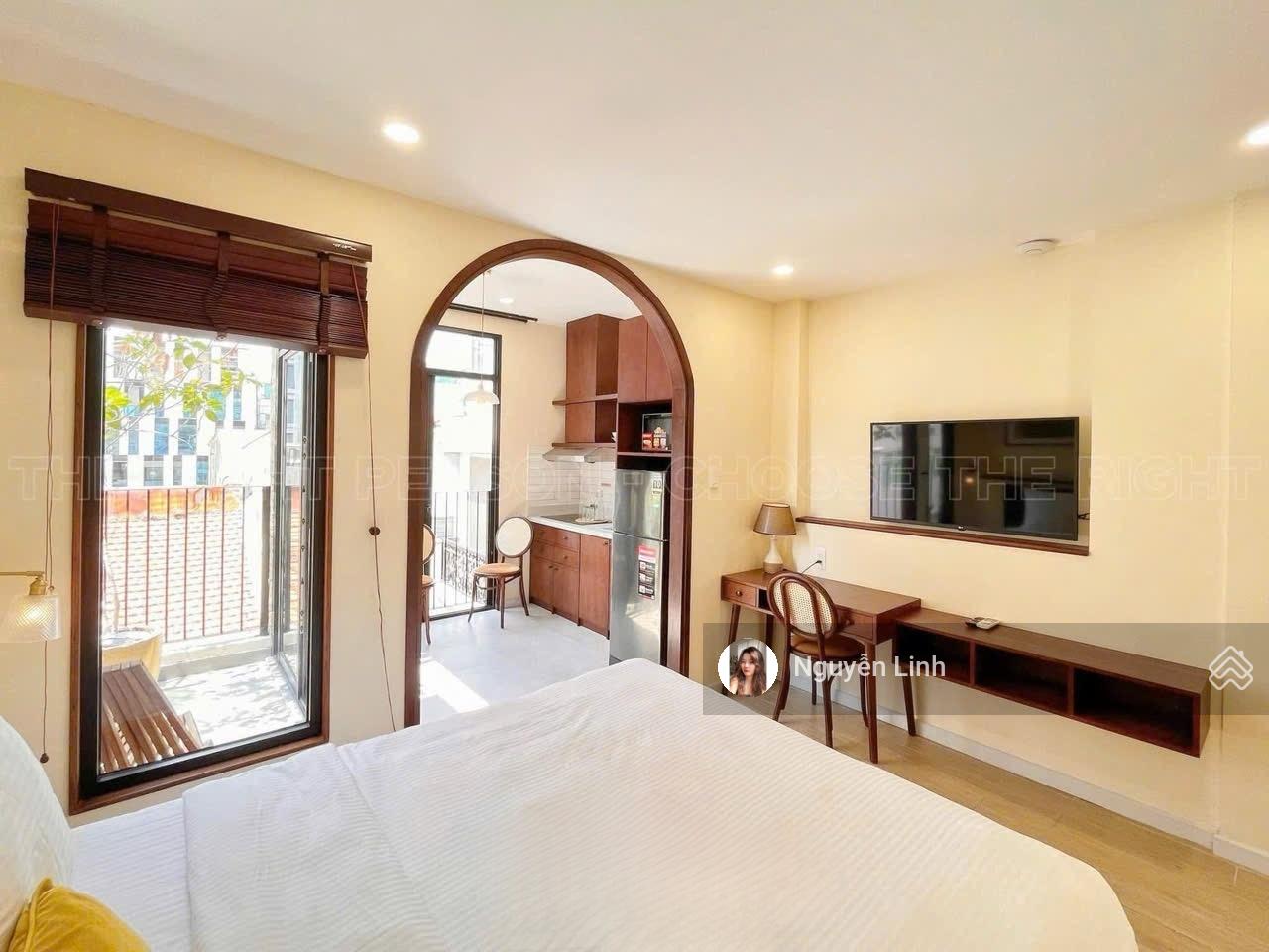 Căn hộ 1PN, ban công máy giặt riêng, gần vòng xoay Điện Biên Phủ