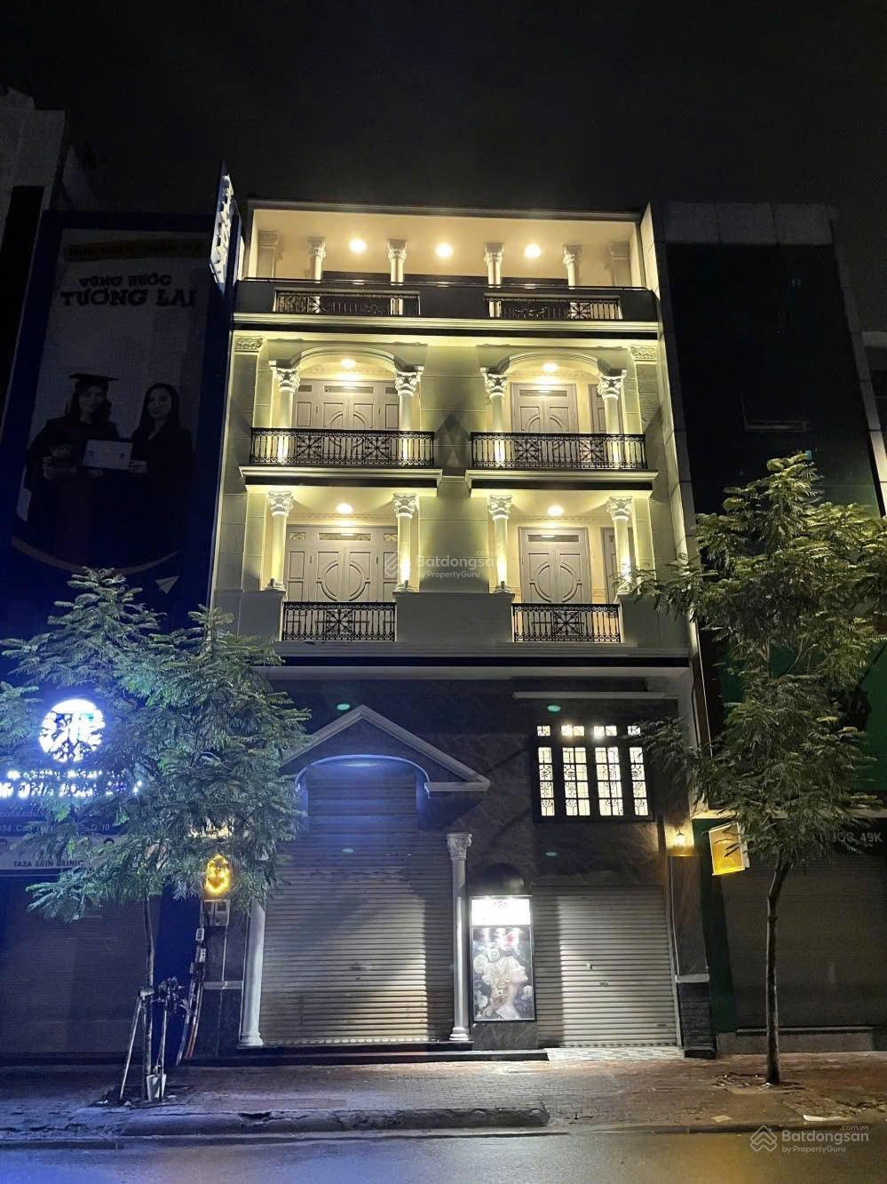 Nhà 9m x 15m, 2MT Trước Sau Mai Thị Lựu, Q1, 4 Tầng Thang Máy, Ngay Vòng Xoay Điện Biên Phủ.