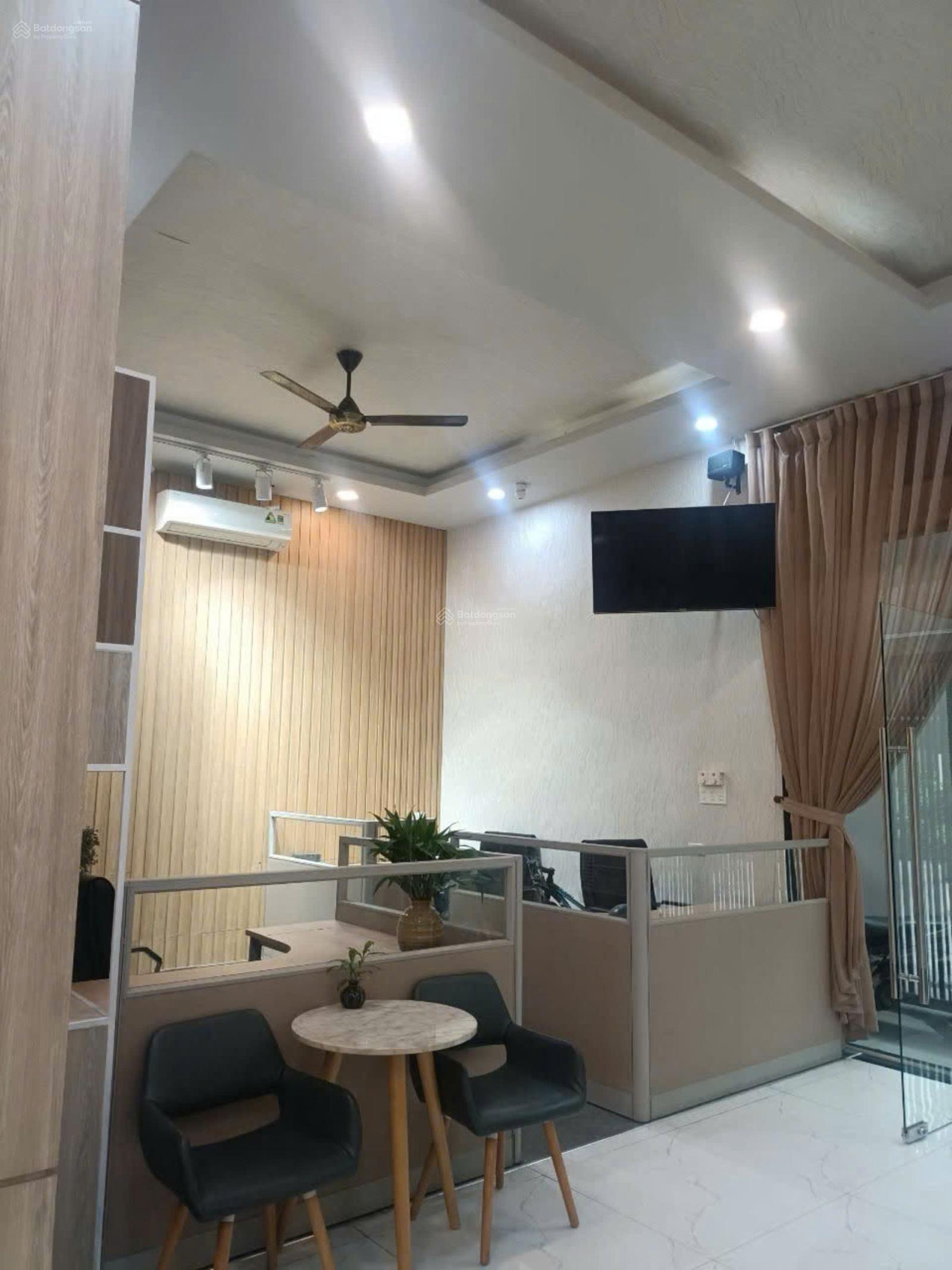 Nhà 9m x 15m, 2MT Trước Sau Mai Thị Lựu, Q1, 4 Tầng Thang Máy, Ngay Vòng Xoay Điện Biên Phủ. Nhà 9m x 15m, 2MT Trước Sau Mai Thị Lựu, Q1, 4 Tầng Thang Máy, Ngay Vòng Xoay Điện Biên Phủ.