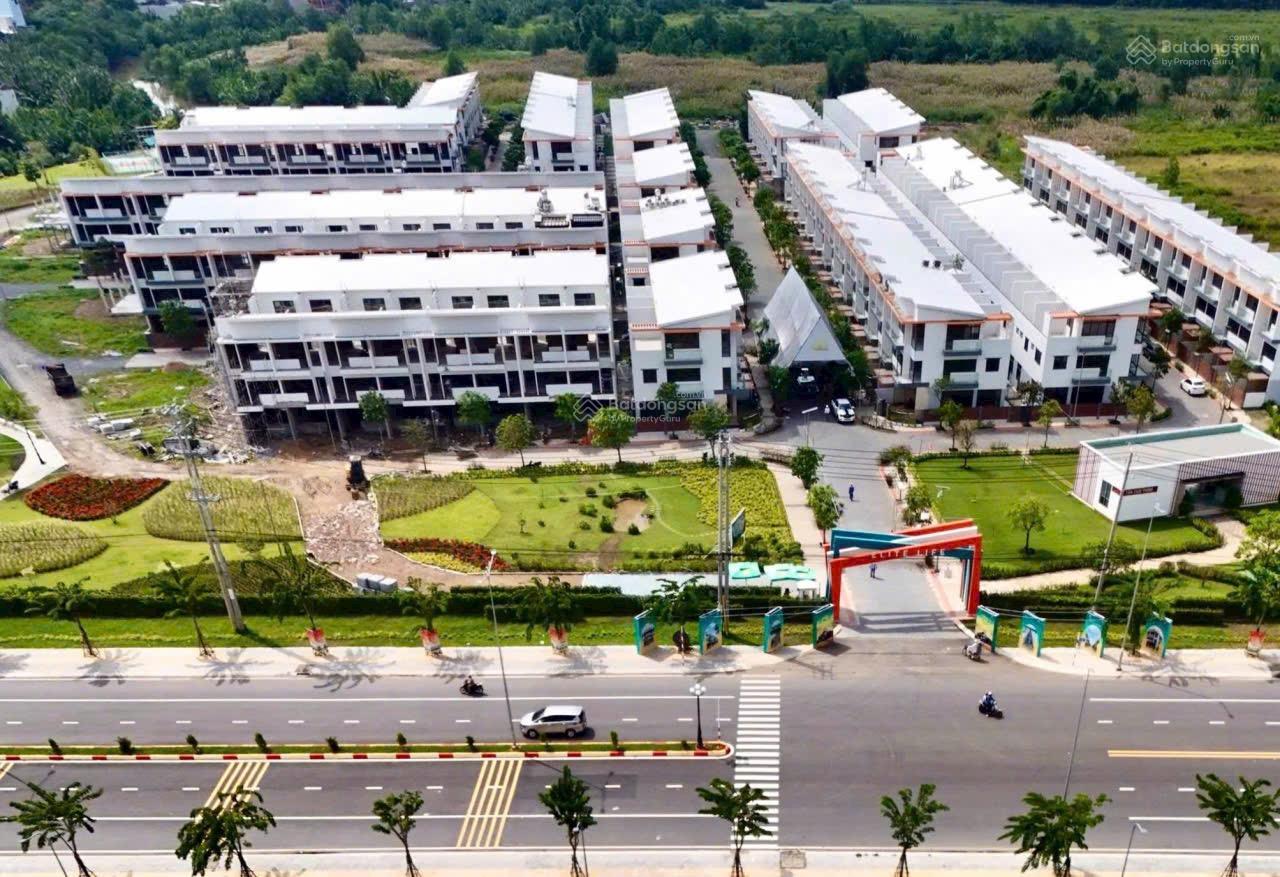 Bán Nhà dự Án Elite life Long Hậu. 1 trệt + 2 lầu + 1 tum . Giá chỉ 3.8 tỷ . L/H Nga 0937 161 *** Bán Nhà dự Án Elite life Long Hậu. 1 trệt + 2 lầu + 1 tum . Giá chỉ 3.8 tỷ . L/H Nga 0937 161 ***