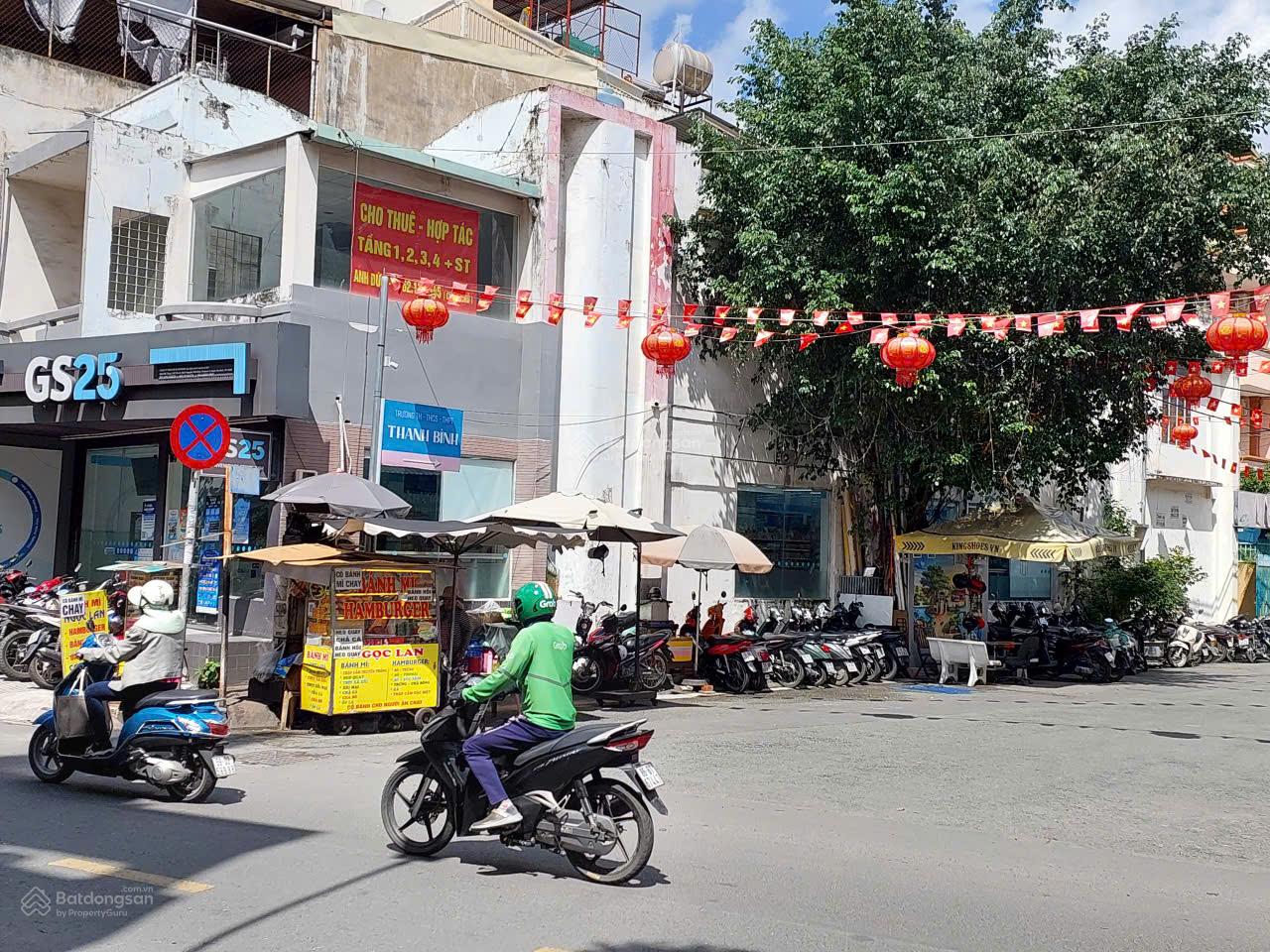 Giảm 10 tỷ! Rẻ nhất MT Xô Viết Nghệ Tĩnh 2 chiều, Q. BT 303,5m2 đất xây dựng cao tầng - giá 50 tỷ Giảm 10 tỷ! Rẻ nhất MT Xô Viết Nghệ Tĩnh 2 chiều, Q. BT 303,5m2 đất xây dựng cao tầng - giá 50 tỷ