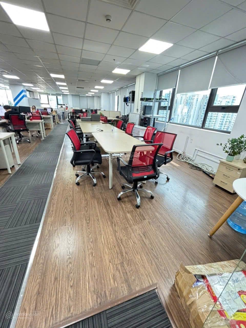 Cho thuê văn phòng 150m² - Ngoại Giao Đoàn, Bắc Từ Liêm - Sàn đẹp, giá tốt