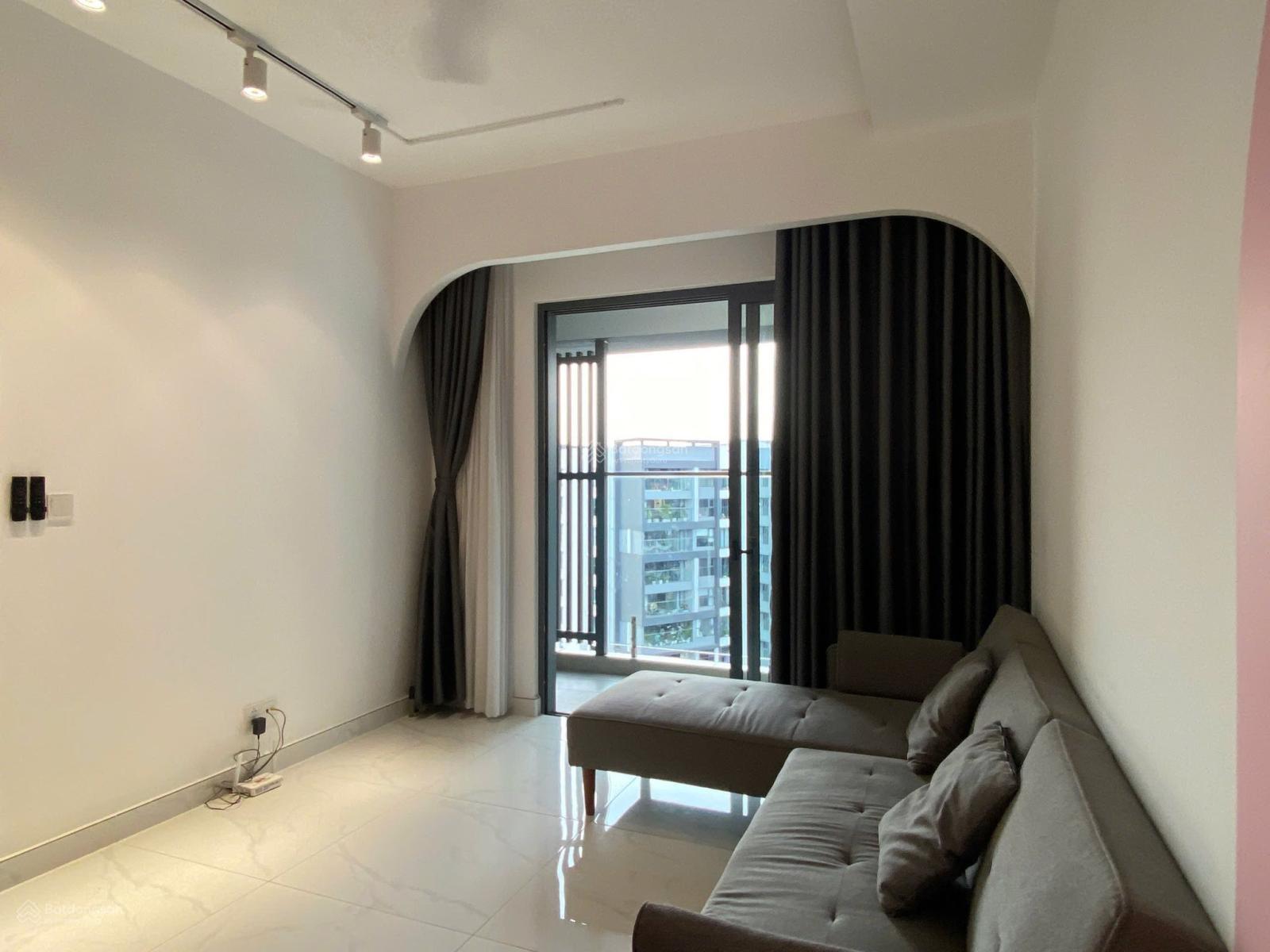 Bán căn hộ Alnata Plus 6.6 tỷ, 2PN - 2WC, 88,8m2, NTCB, tầng cao, view đại lộ