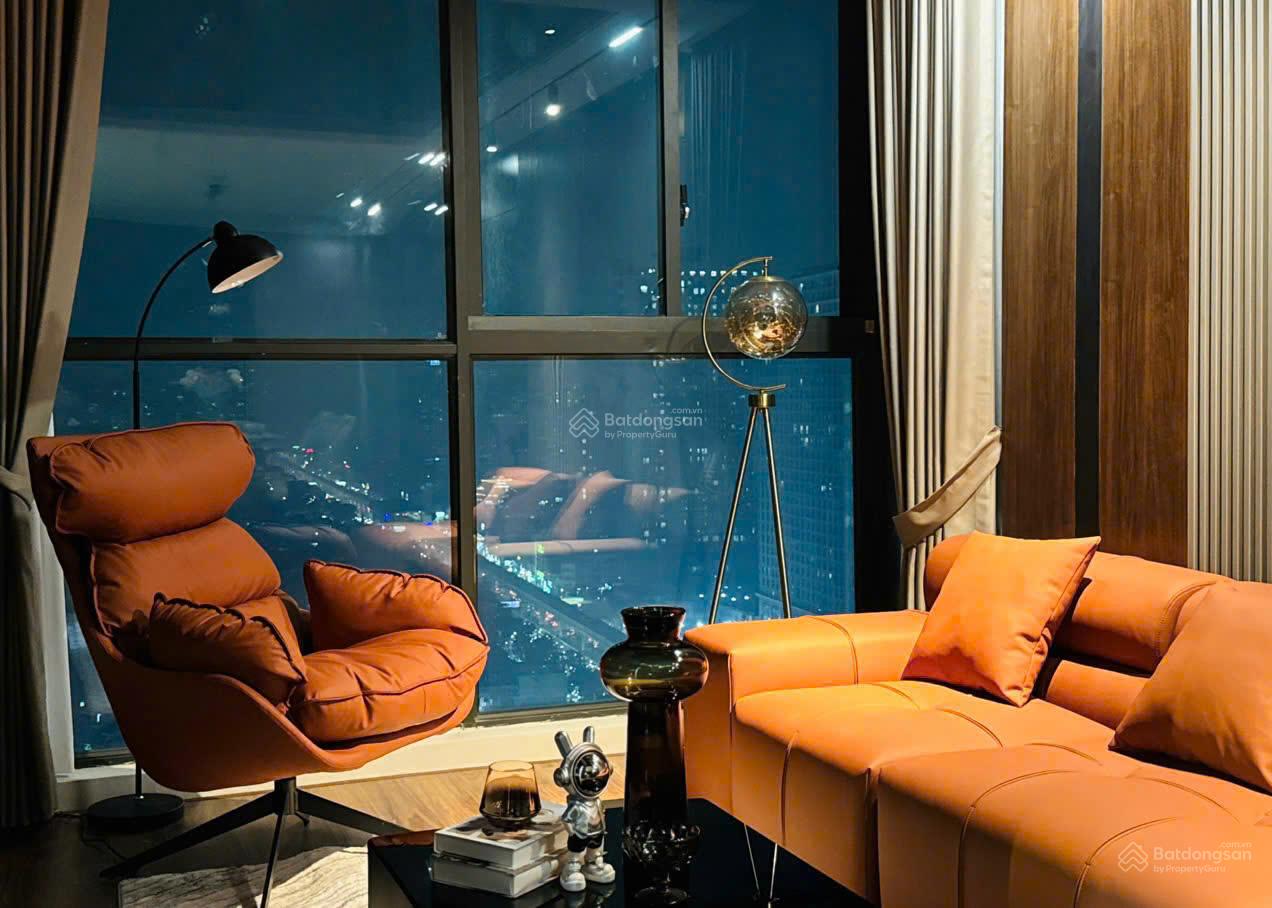 Bán căn góc 133m2 chung cư HH2 Bắc Hà - 15 Tố Hữu, sẵn sổ, có nội thất, giá hơn 8 tỷ