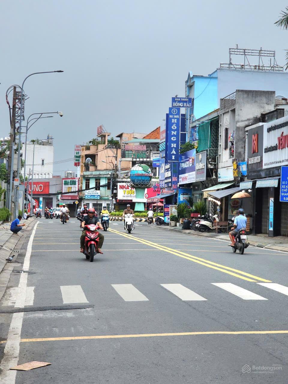 Bán lô đất thổ cư 543m2 mặt tiền đường Lê Lợi - Thị Trấn Hóc Môn, giá 29 tỷ