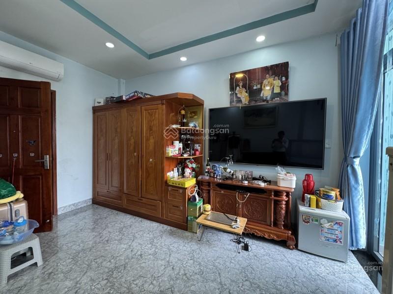 Bán nhà riêng 4 lầu ,61m2, 5PN, 6WC ,tại Phú Định, F16Q8 Giá 8 tỷ VND,