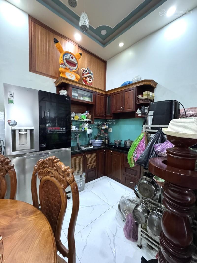 Bán nhà riêng 4 lầu ,61m2, 5PN, 6WC ,tại Phú Định, F16Q8 Giá 8 tỷ VND,