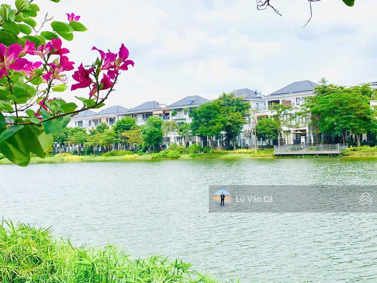 Bán gấp nhà phố view hồ tại Lakeview City, giá cực chất 25,5 tỷ, 100m2, Q2, HCM Bán gấp nhà phố view hồ tại Lakeview City, giá cực chất 25,5 tỷ, 100m2, Q2, HCM