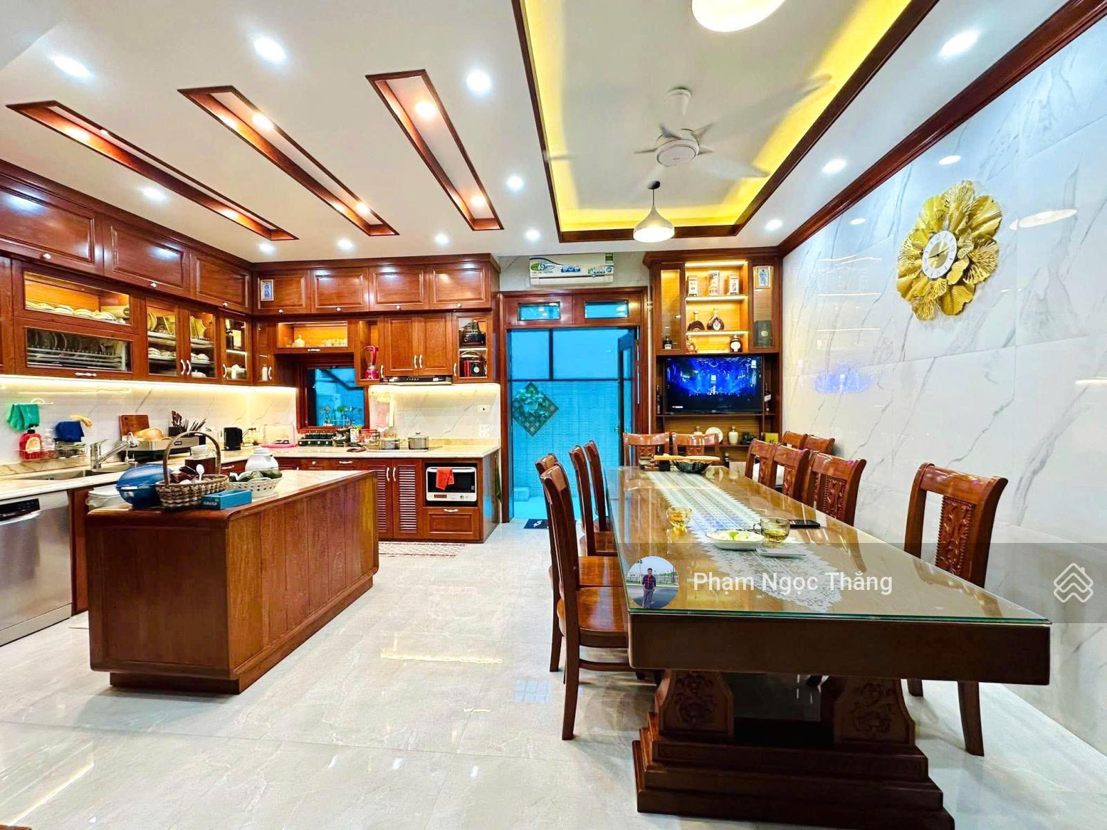 BÁN NHÀ HOÀNG HUY RIVERSIDE FULL NỘI THẤT GỖ TỰ NHIÊN THANG MÁY MITSUBISHI 0968 005 *** #TPT