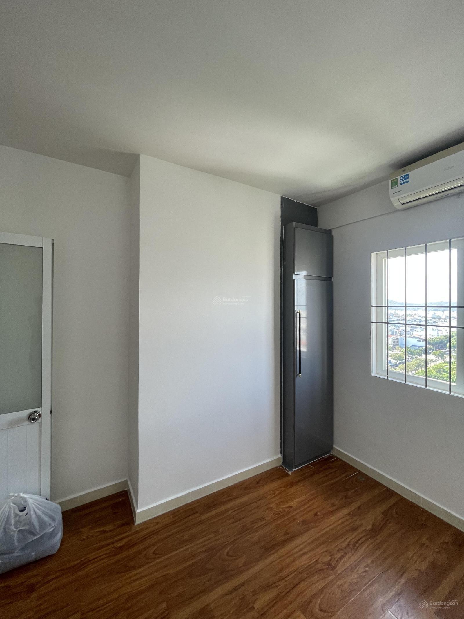 Bán nhiều căn hộ 2PN giá từ 2tỷ500tr lô A và B chung cư Nam Kỳ Khởi Nghĩa - Mạnh: 0908 727 ***