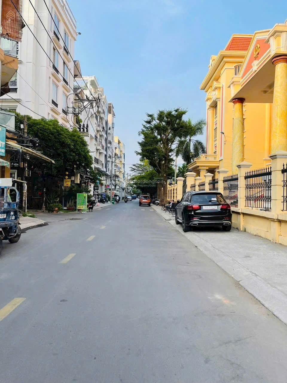 Bán 1/ HẺM XE HƠI Dương Quảng Hàm, P.5 _ 5.2m x 17m, 4 Tấm _ Giá: 11 Tỷ TL