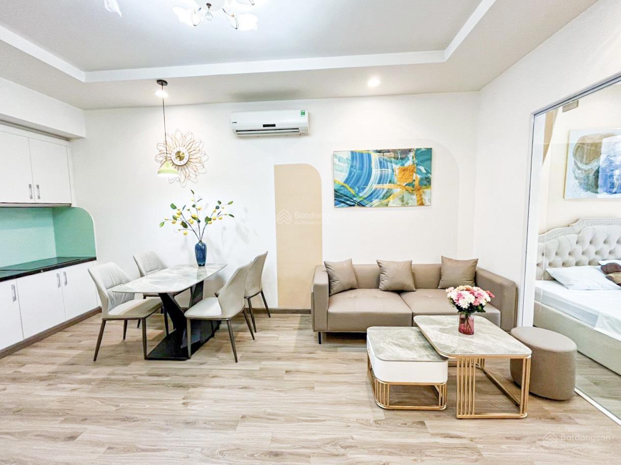 Căn 01PN tại Times City giá chỉ 5,89tỷ, nhận nhà ngay và full nội thất. LH 0977 088 ***