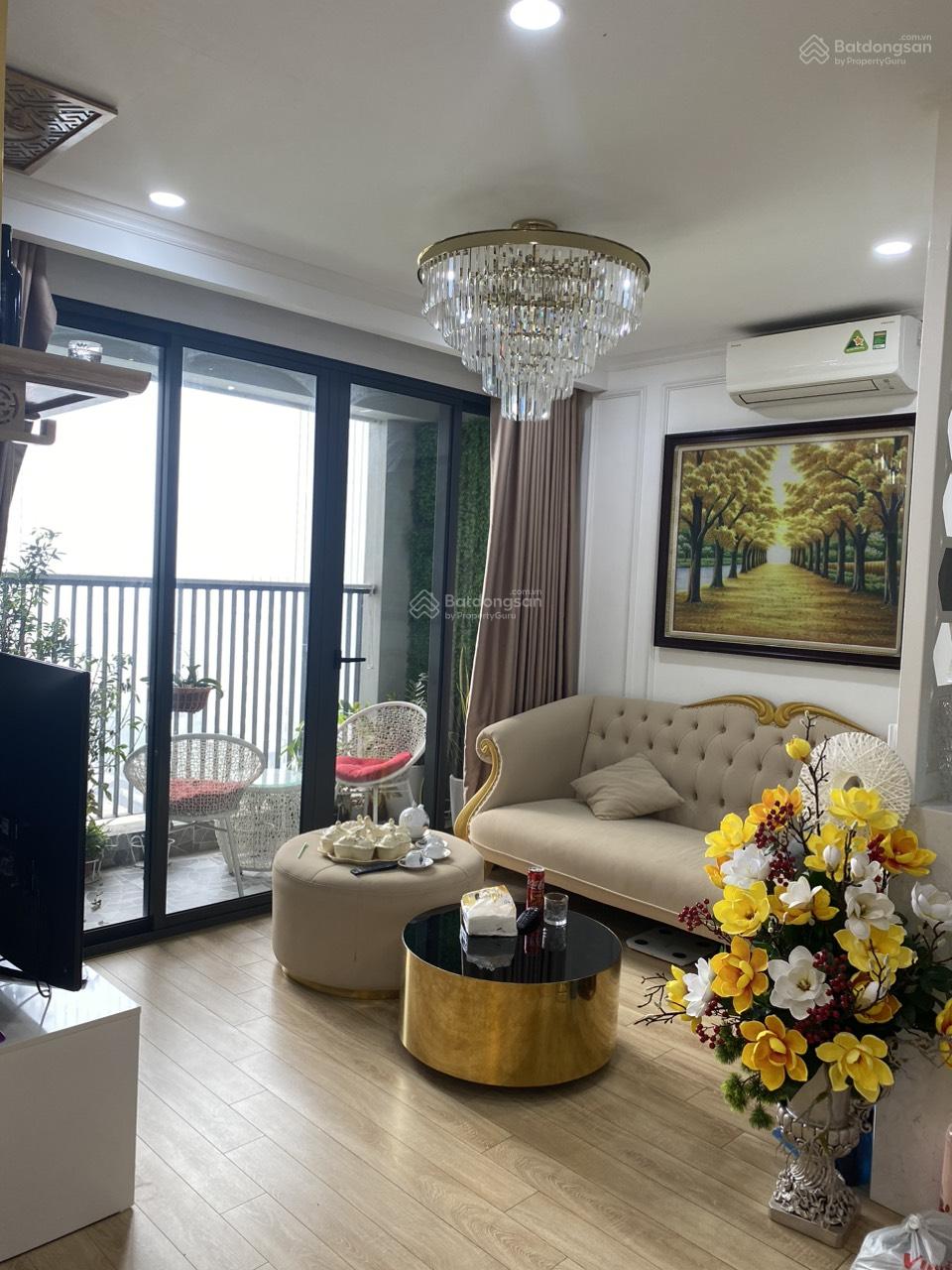 Tôi chính chủ cần bán căn 2PN - nhà full đồ giá 5.76 tỷ tòa CC Rice City toà trung KĐT Tây Linh Đàm