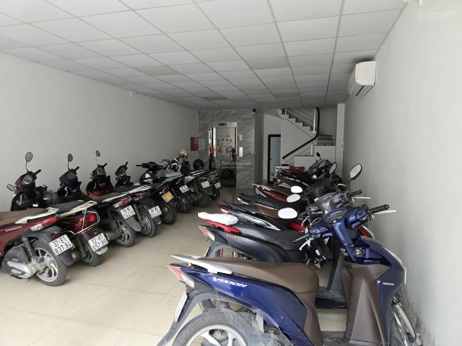 Cho thuê biệt thự Trung Văn - Vinaconex 3. Dt 80m2, 5T, thang máy. Giá 38tr/th Cho thuê biệt thự Trung Văn - Vinaconex 3. Dt 80m2, 5T, thang máy. Giá 38tr/th