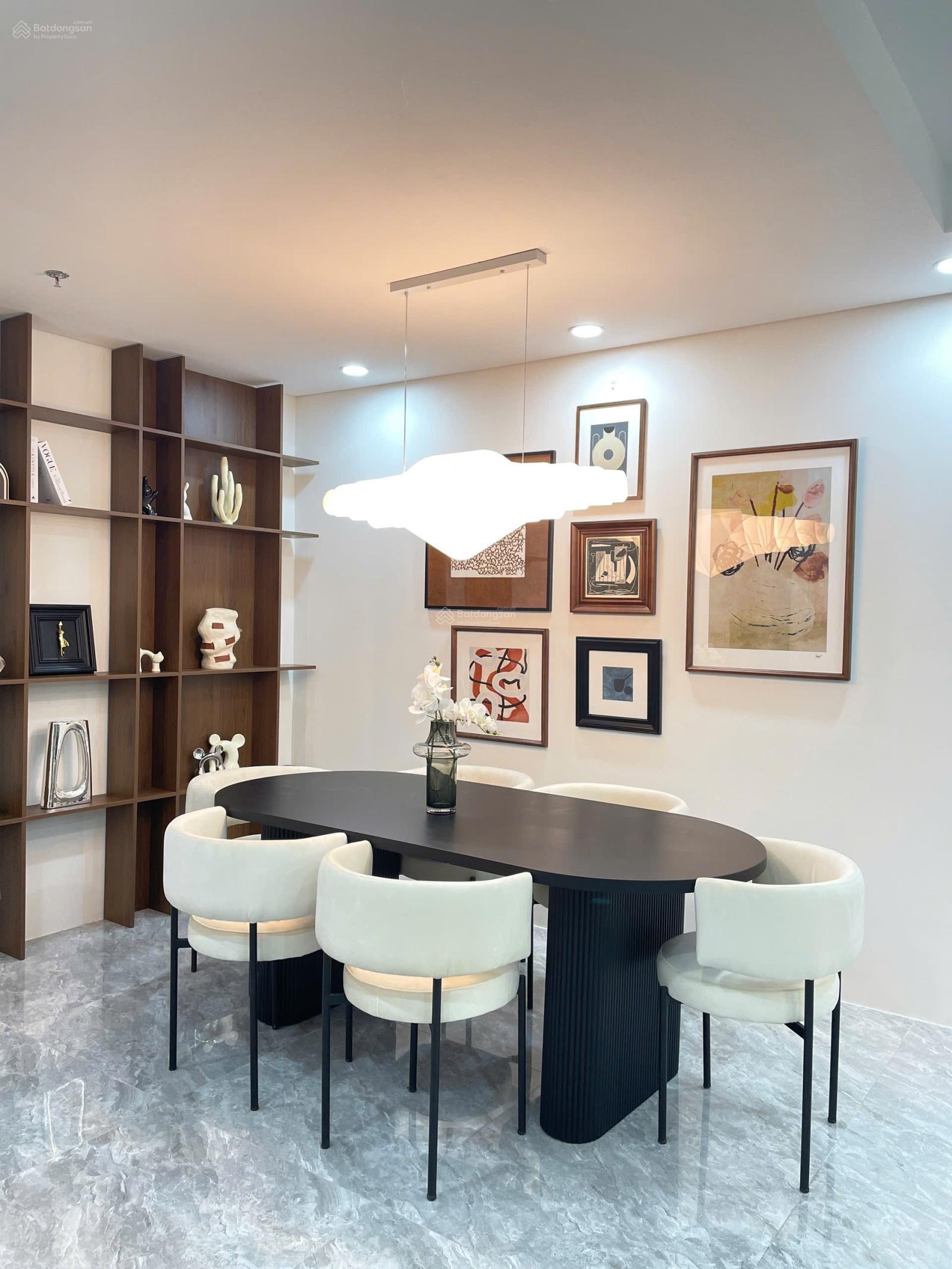 CHÍNH CHỦ GỬI RIÊNG BÁN CĂN 2PN giá 7.3tỷ và căn 3 ngủ Giá 9.5tỷ hàng hiếm Pandora ạ