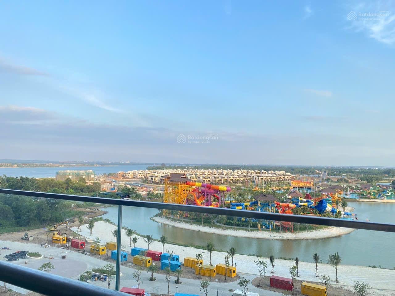 Bán căn 1PN view trực diện công viên 36ha, giá 4 tỷ, DT54m2 The Beverly - Vinhomes Q9, nhà mới CĐT