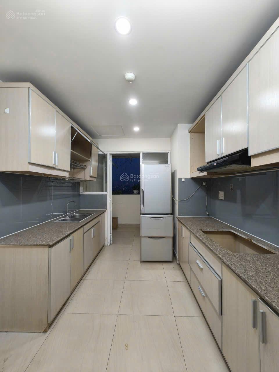 Cho thuê CH Ngọc Phương Nam Q. 8 ,DT 120m2 ,3PN. 14tr LH: 0901 341 *** Phương