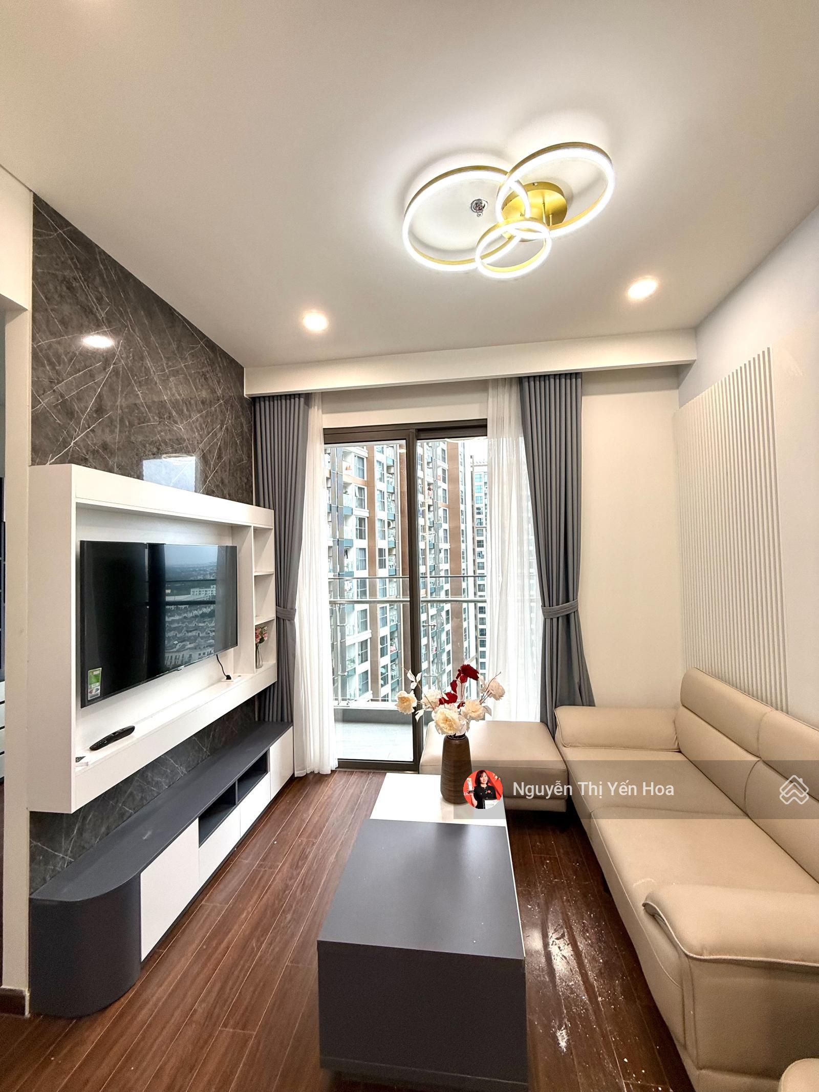 Bán gấp căn hộ 2PN tòa H1 Masteri Vinhomes OCP1, căn góc view sông và BT Ngọc Trai, full đồ như ảnh